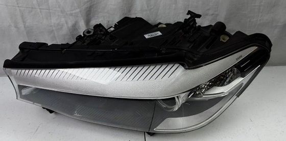 Le véhicule doit être équipé d'une lampe de poche à LED.