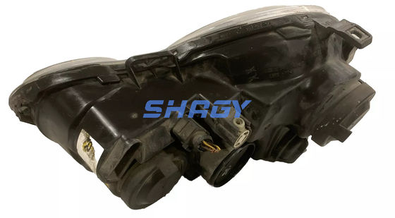 Pour la VW Polo MK4 2002-2005, les phares avant