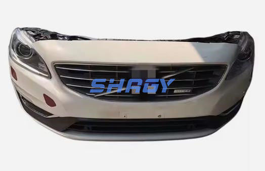 Coupe du nez avant pour Volvo S60 2014-2017 V60